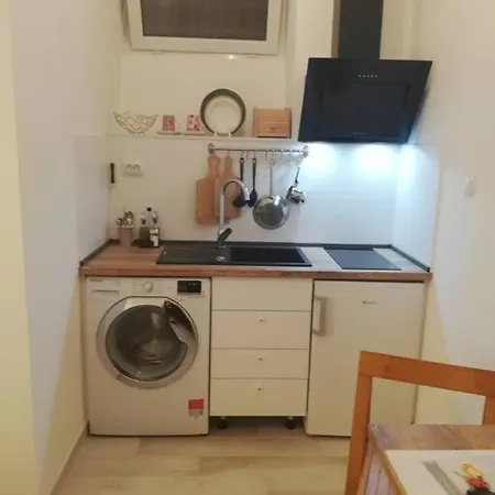 Studio In Center Apartment